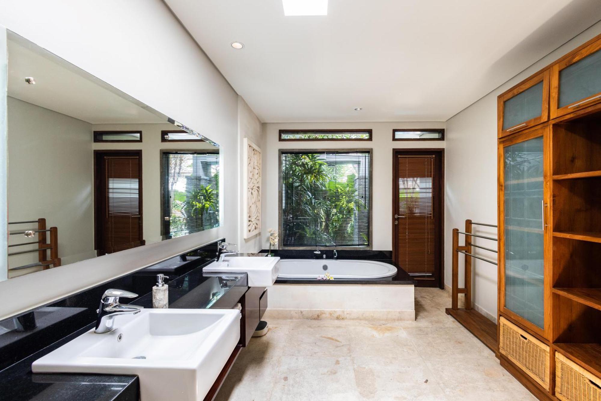 Kejora Beachfront Estate Sanur - Luxurious Villa Seven Kejora Extérieur photo